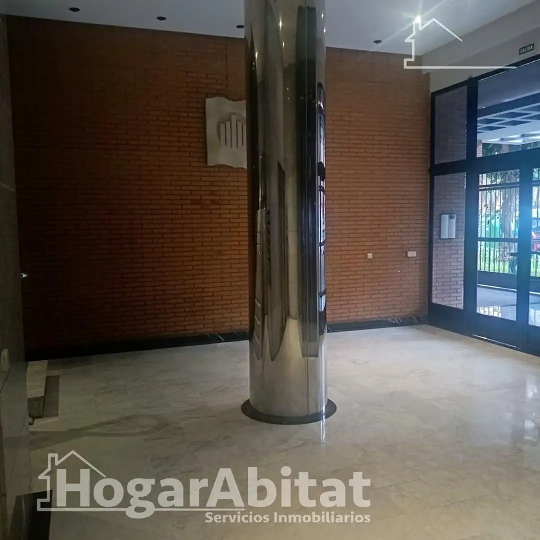 Piso en venta en Valencia con Aire acondicionado, Calefacción y Terraza