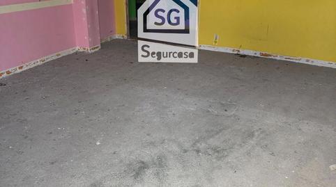 Foto 2 de Piso en venta en San Cibrao das Viñas, Ourense