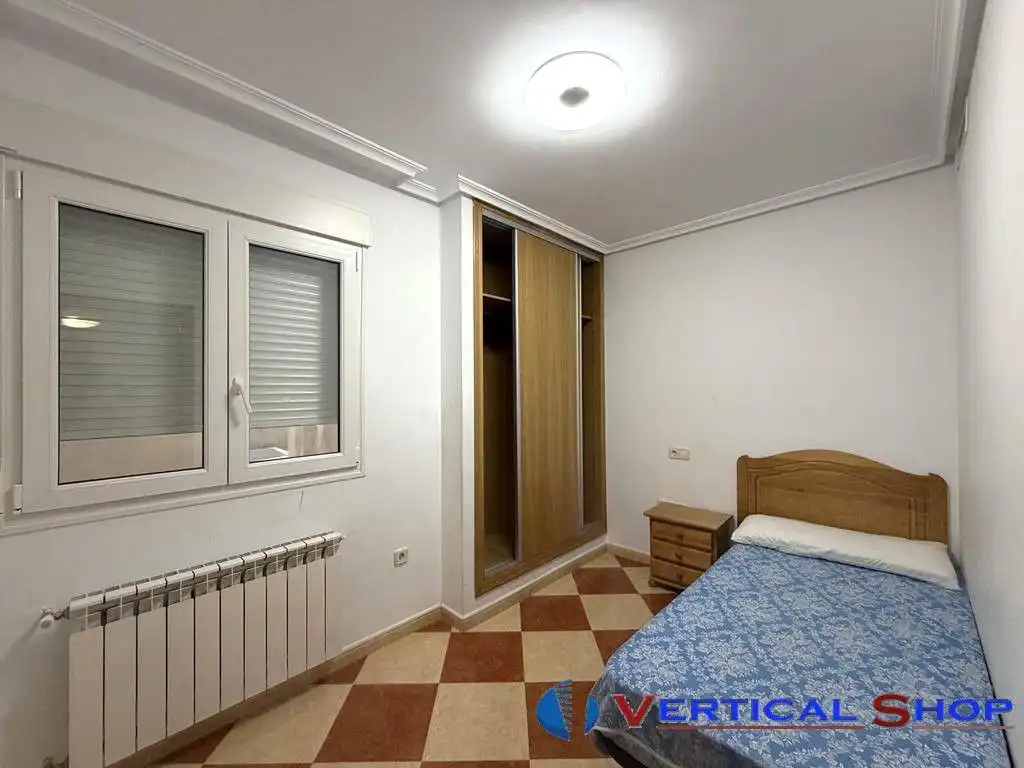 Bedroom of Flat for sale in Caudete  with Air Conditioner, Heating and Storage room