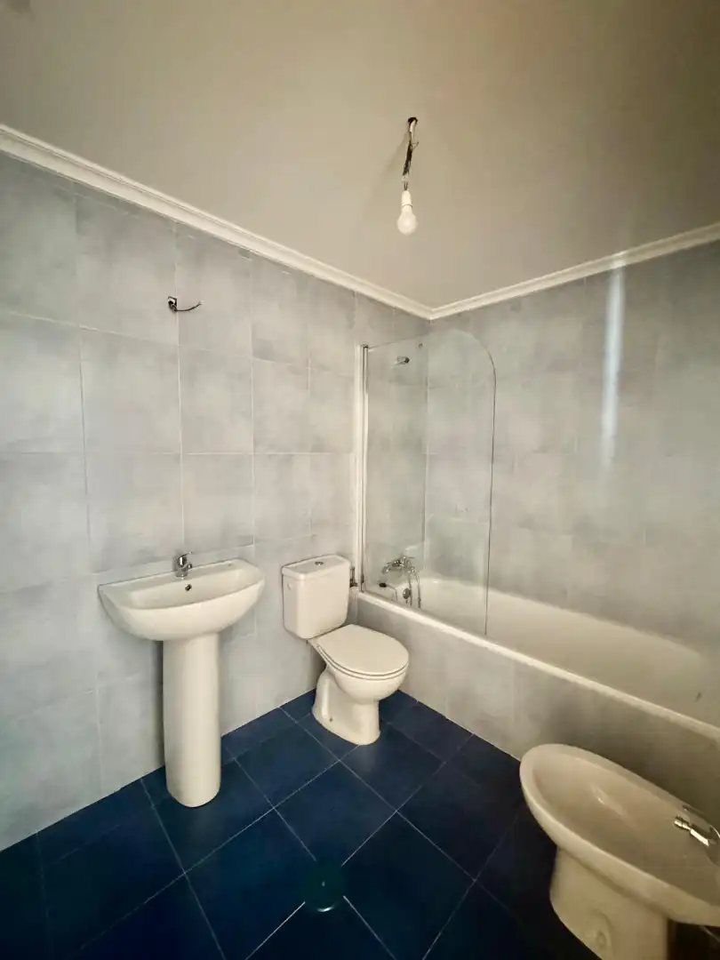Baño de Ático de alquiler en Venta de Baños con Calefacción y Se aceptan mascotas