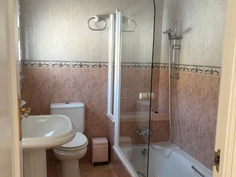 Villa mit Pool zum Verkauf in Eucaliptus 6, imagen 18