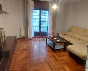 Living room of Flat to rent in Vigo   with Balcony