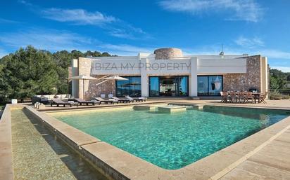 Vista exterior de Casa o xalet en venda en Sant Josep de sa Talaia amb Aire condicionat, Terrassa i Piscina