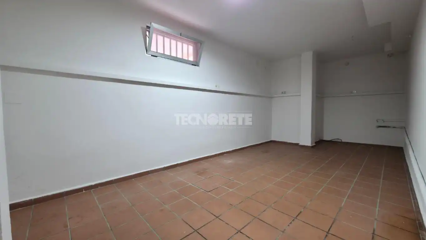 Casa adosada en venta en Guadalajara con Jardín privado, Parquet y Terraza