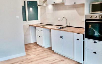 Kitchen of Flat for sale in Vilanova i la Geltrú  with Air Conditioner and Balcony