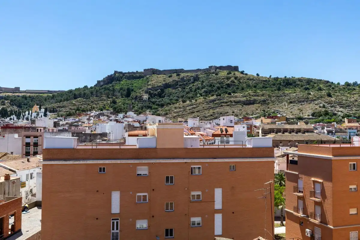 Vista exterior de Pis en venda en Sagunto / Sagunt amb Aire condicionat i Calefacció