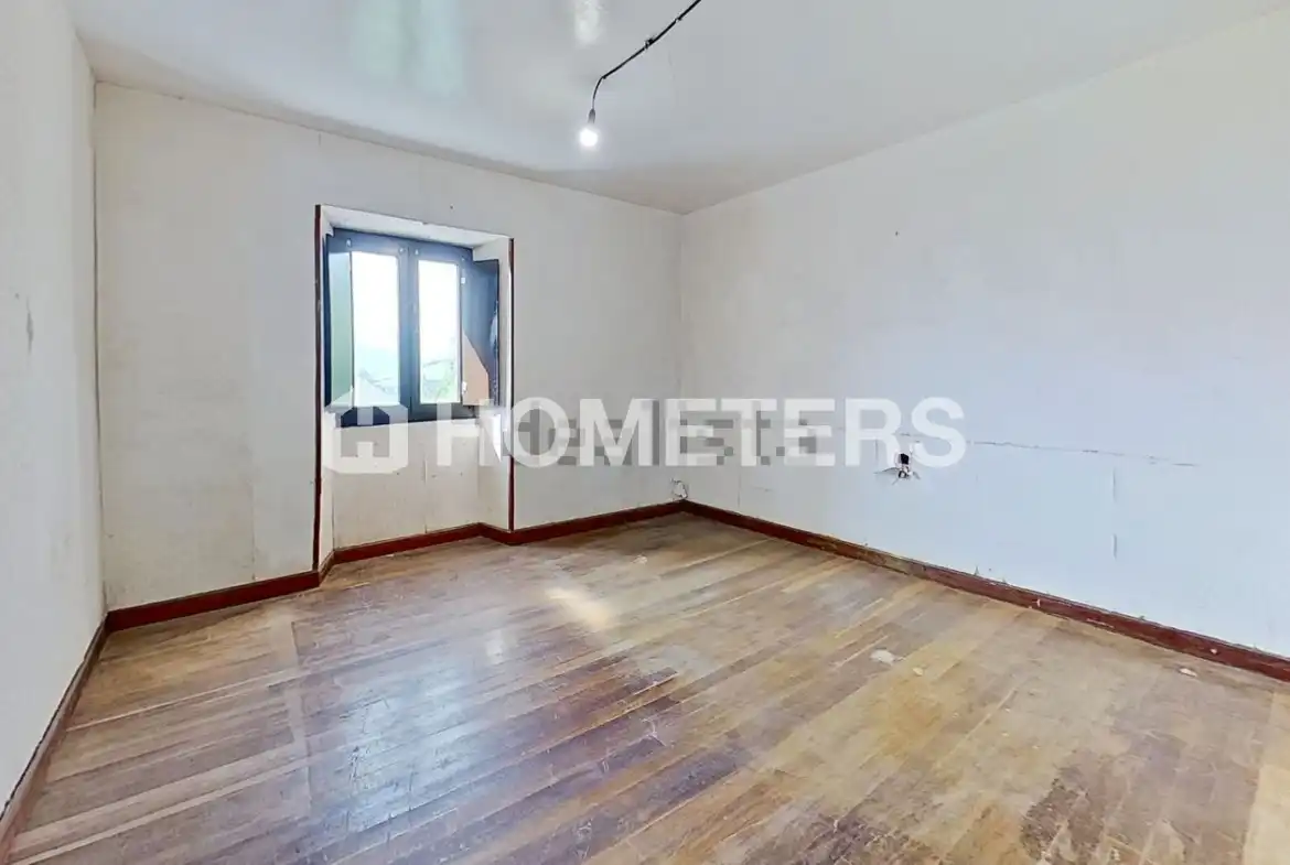 Houses for sale in Agamuño Kalea, Hernialde