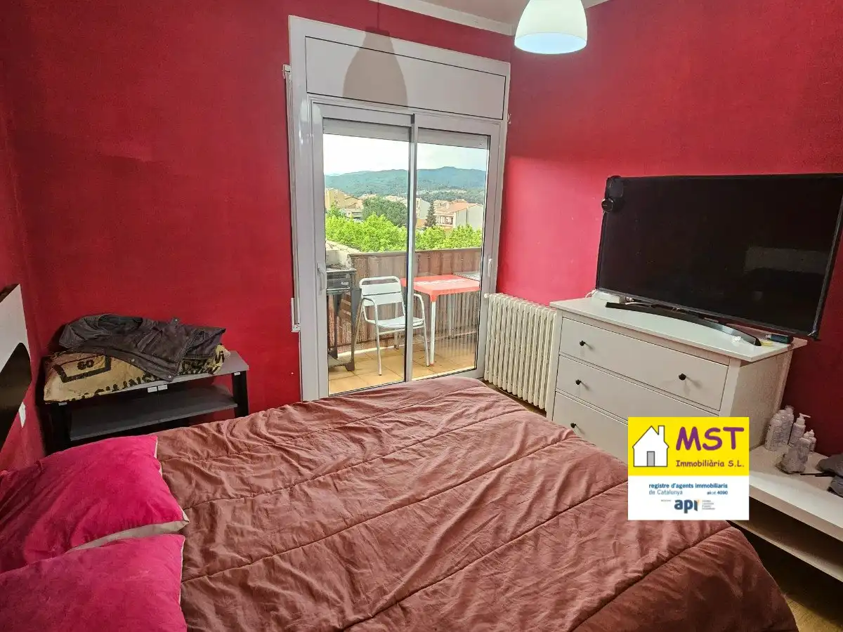 Habitación de Piso en venta en Navàs con Calefacción, Parquet y Terraza