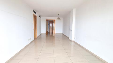 Foto 5 de Pis en venda a Calle Ramón Rubial, Casagemes, Barcelona