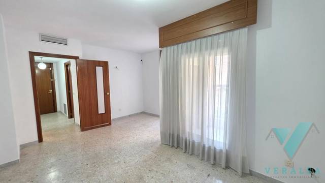 Piso en Venta en José Ramón Vizcaíno en Hellín