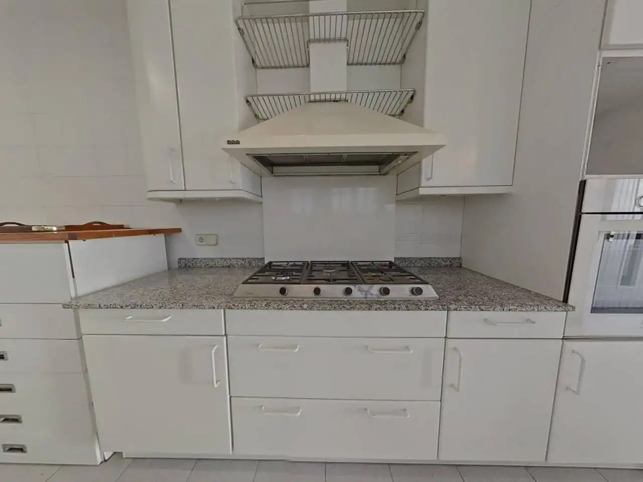 Cuina de Casa adosada en venda en Centre