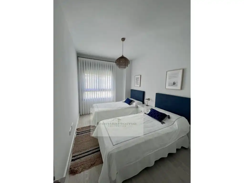 Flat with pool to rent in Avenida Victoria Kent, imagen 16