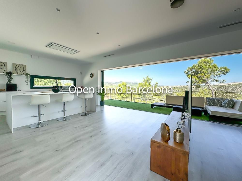 Living room of House or chalet to rent in Canyelles  with Heating, Private garden and Terrace