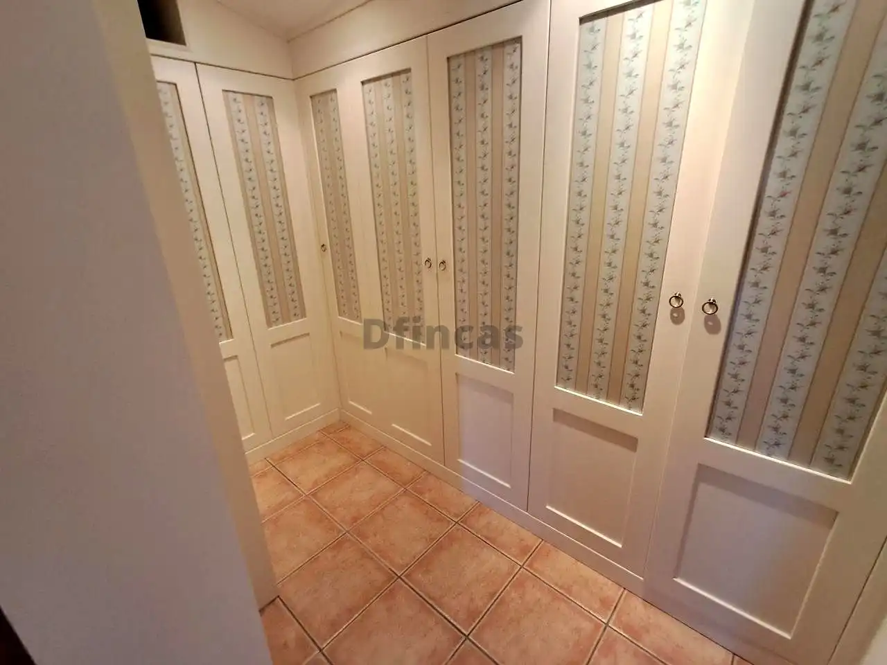 Dormitori de Casa o xalet en venda en Teruel amb Aire condicionat, Calefacció i Jardí privat