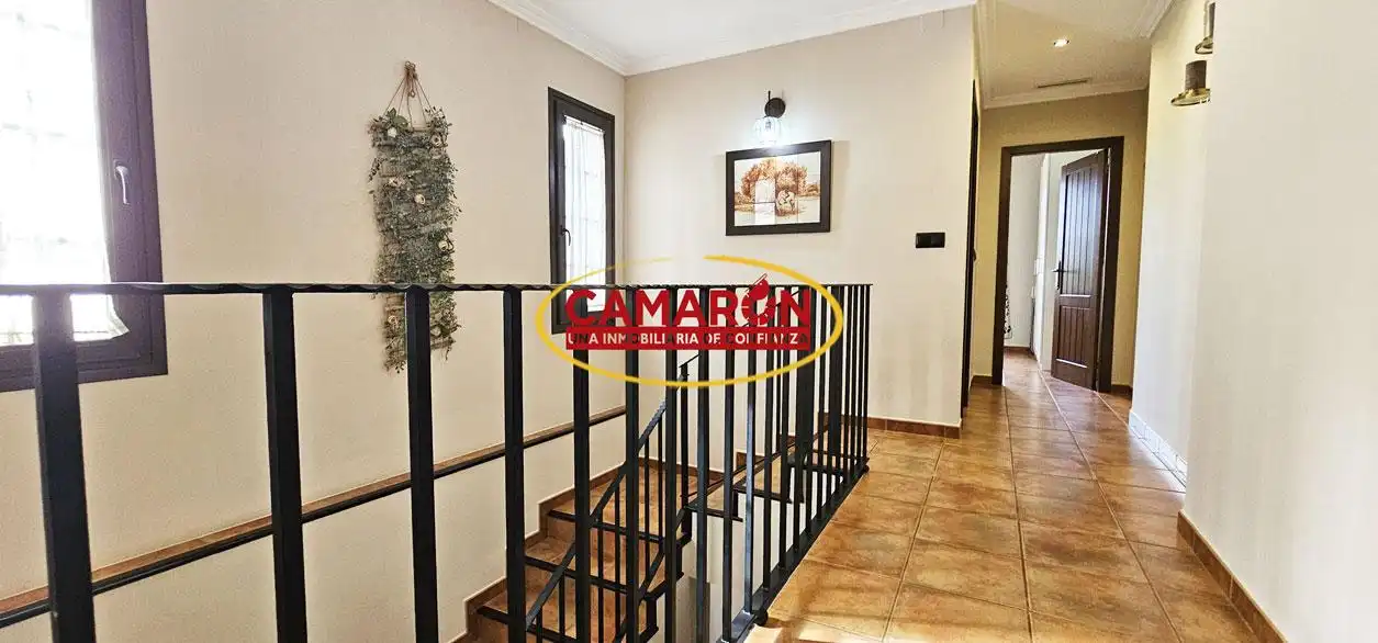 Casa o xalet en venda en Coria del Río amb Aire condicionat