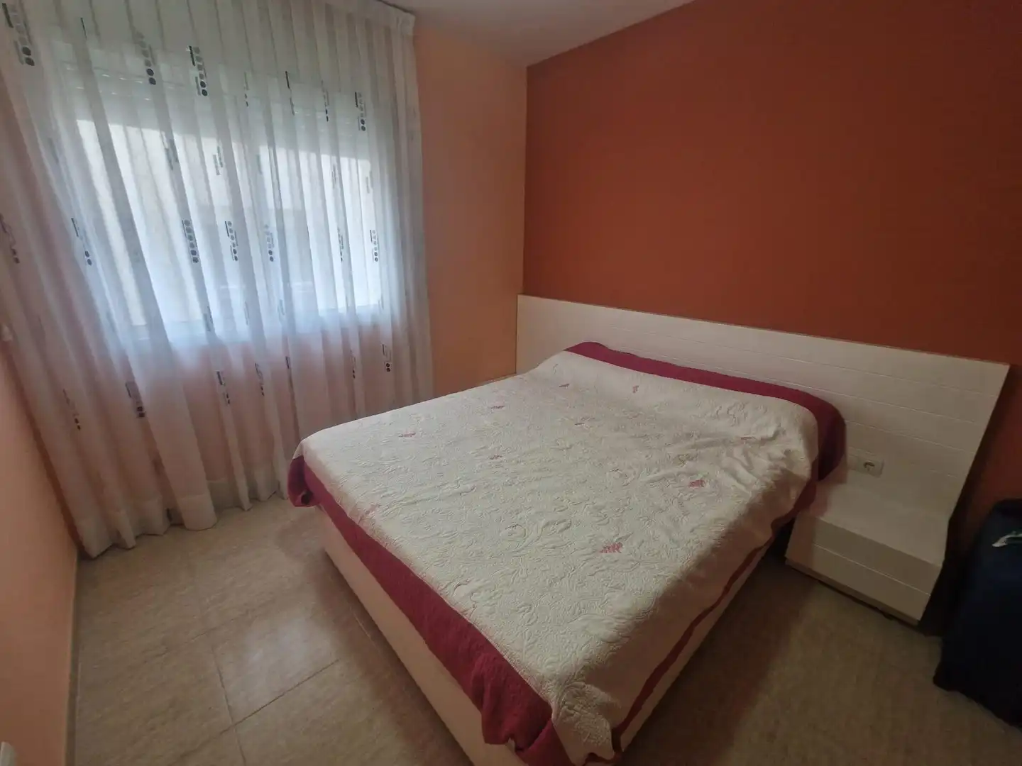 Dormitori de Pis en venda en La Ràpita amb Terrassa, Moblat i Balcó