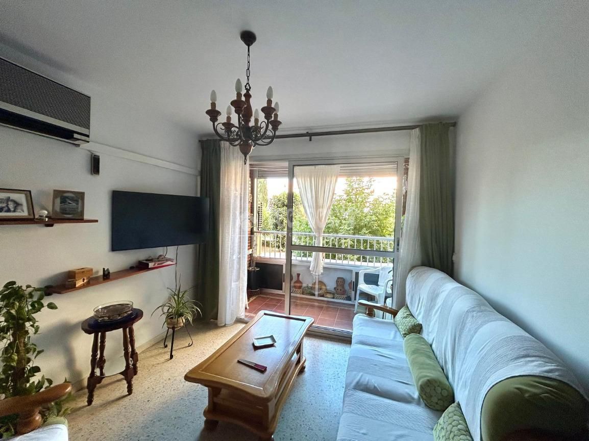Sala d'estar de Pis en venda en  Sevilla Capital amb Terrassa