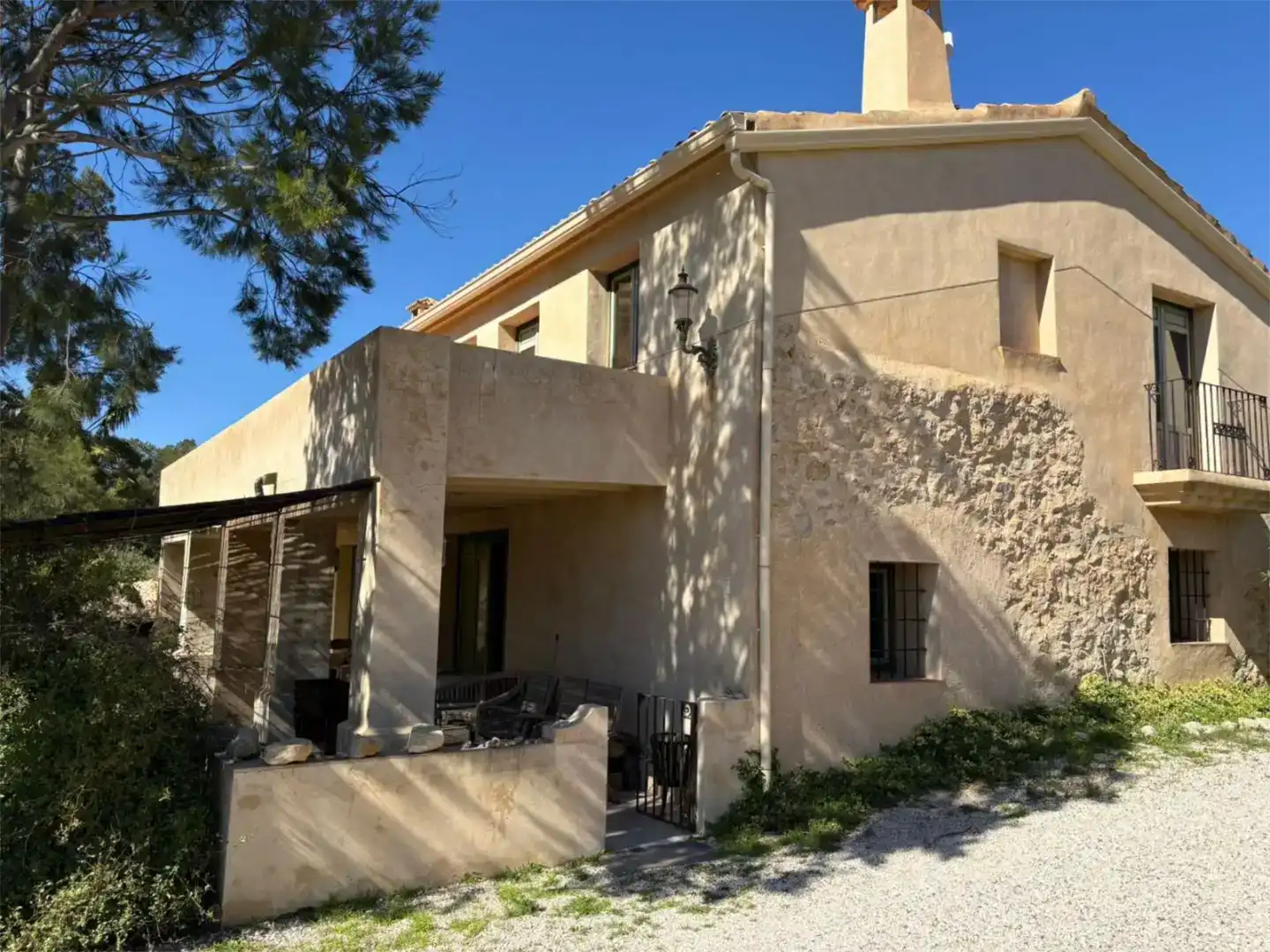 Vista exterior de Finca rústica en venda en Jijona / Xixona amb Piscina i Balcó