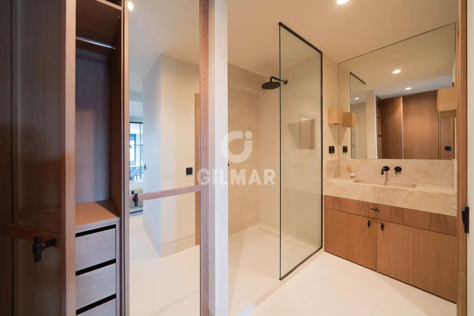 Bathroom of Flat for sale in Madrid  with Heating, Furnished and Balcony