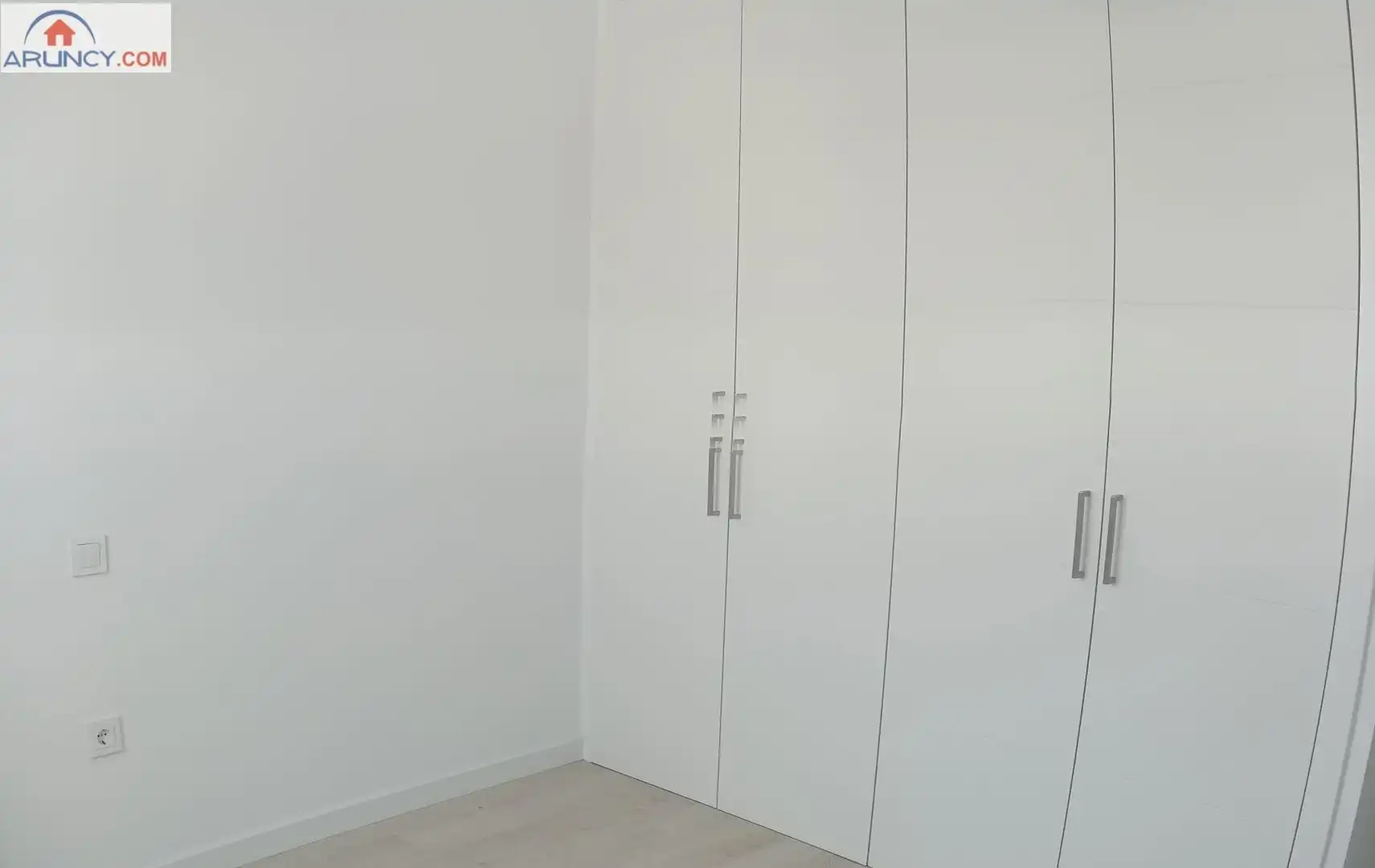 Adosado con piscina en venta en Entrenúcleos, imagen 23