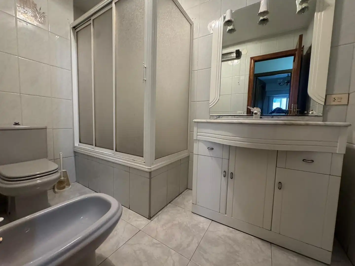 Flat for sale in Calle RIO BUBAL, Ventiun
