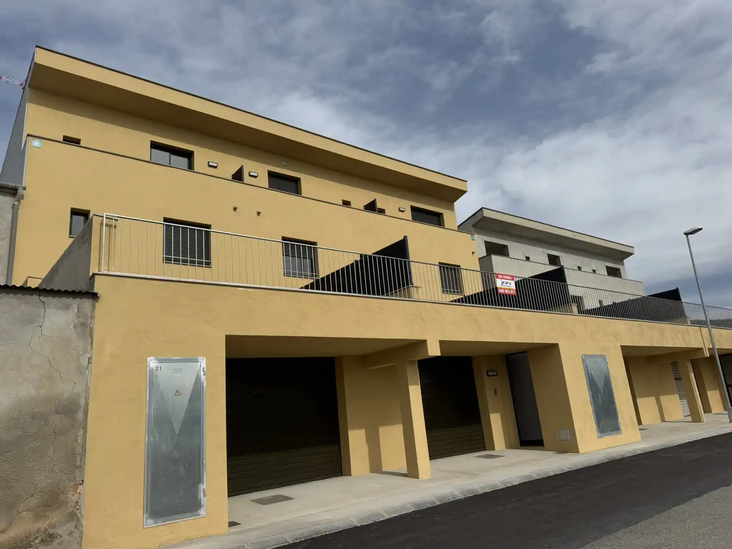 Vista exterior de Casa adosada en venta en Torrefeta i Florejacs con Calefacción, Terraza y Horno
