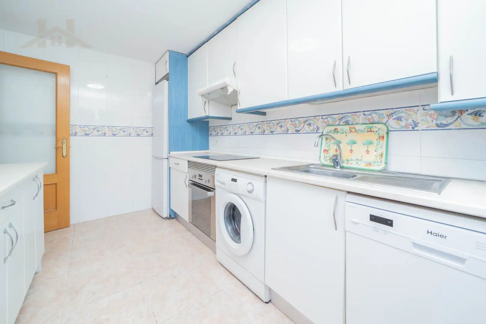 Kitchen of Detached homes for sale in Parque Coimbra