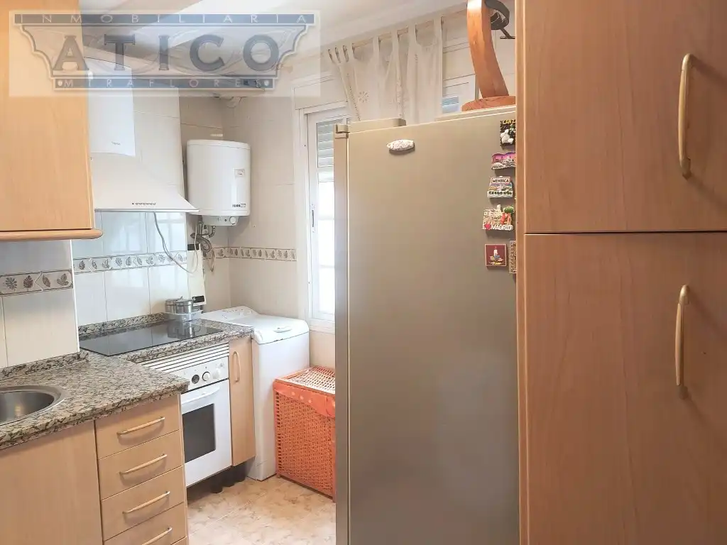 Kitchen of Flat for sale in Sevilla  with Air Conditioner and Terrace