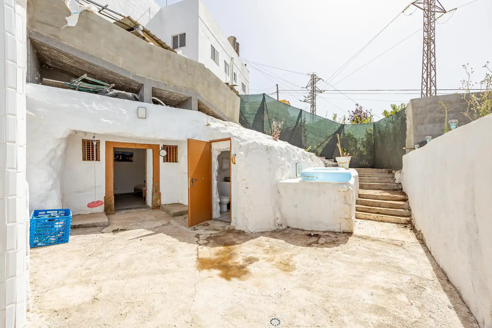 Vista exterior de Casa o xalet en venda en Vega de San Mateo amb Jardí privat, Terrassa i Moblat