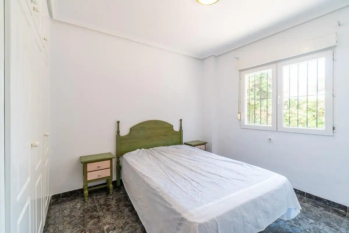 Habitación de Casa adosada en venta en Orihuela