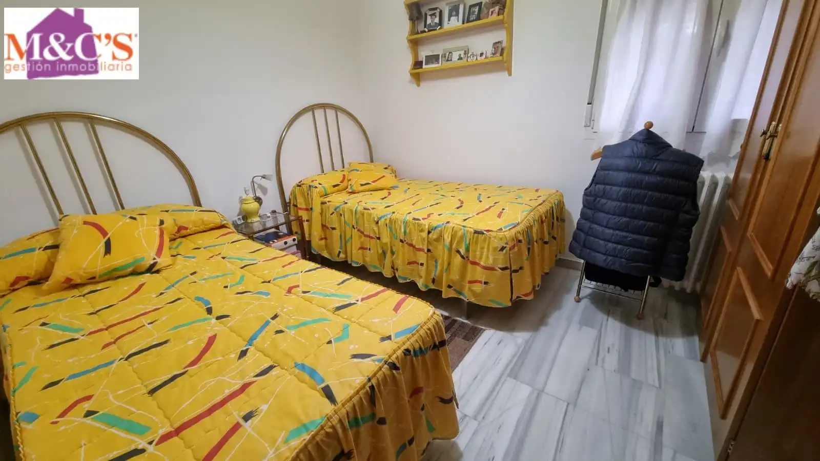 Dormitori de Casa o xalet en venda en Puertollano amb Aire condicionat, Calefacció i Jardí privat