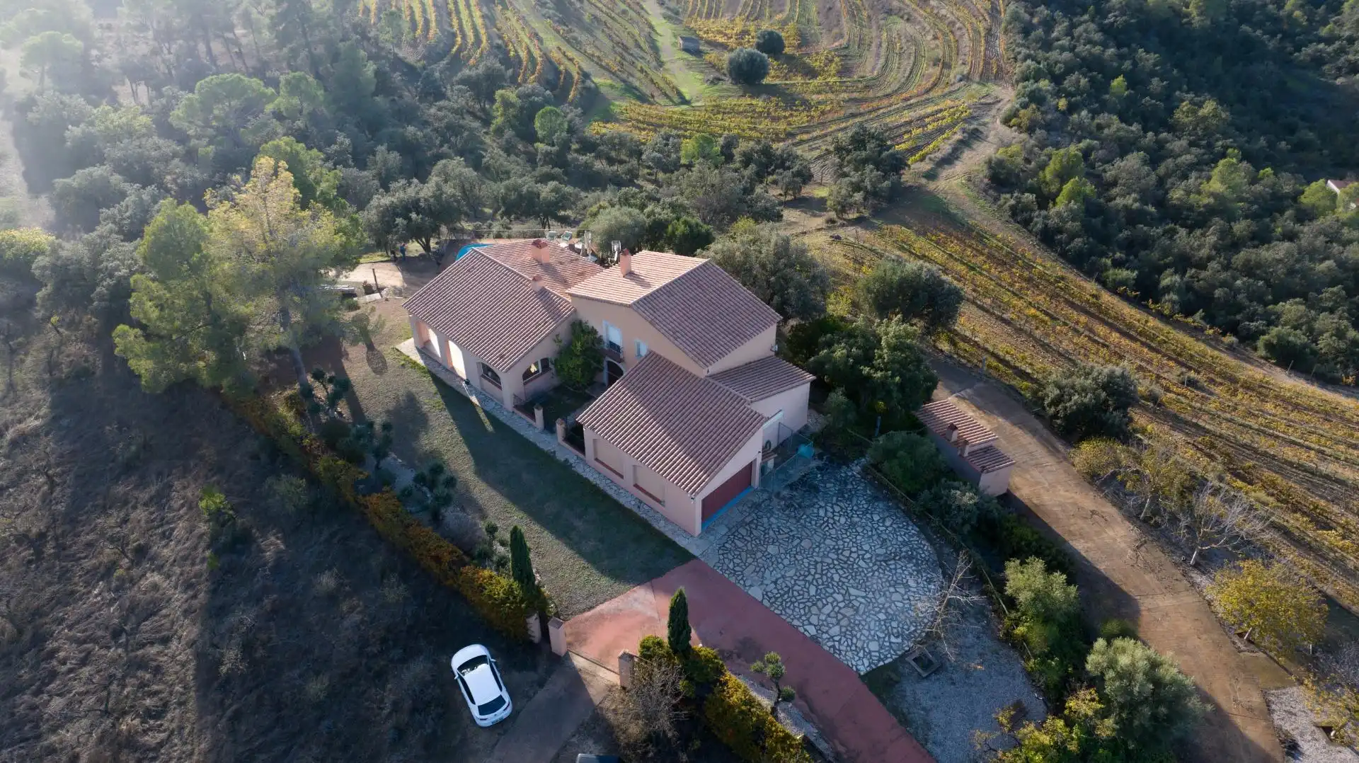 Vista exterior de Finca rústica en venda en Falset amb Calefacció, Jardí privat i Terrassa