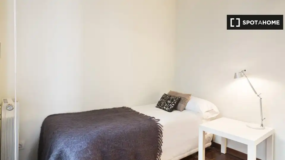 Appartamento con terrazza in affitto a Sarrià - Sant Gervasi, imagen 4