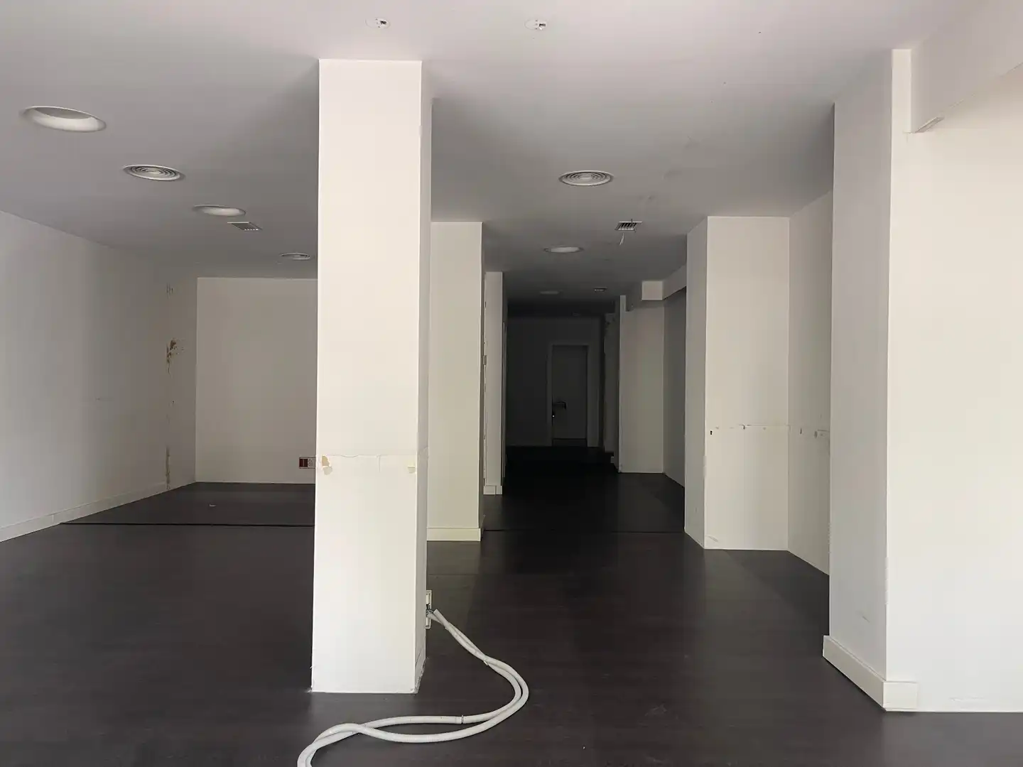 Local comercial en venda a Marbella Centro, imagen 2