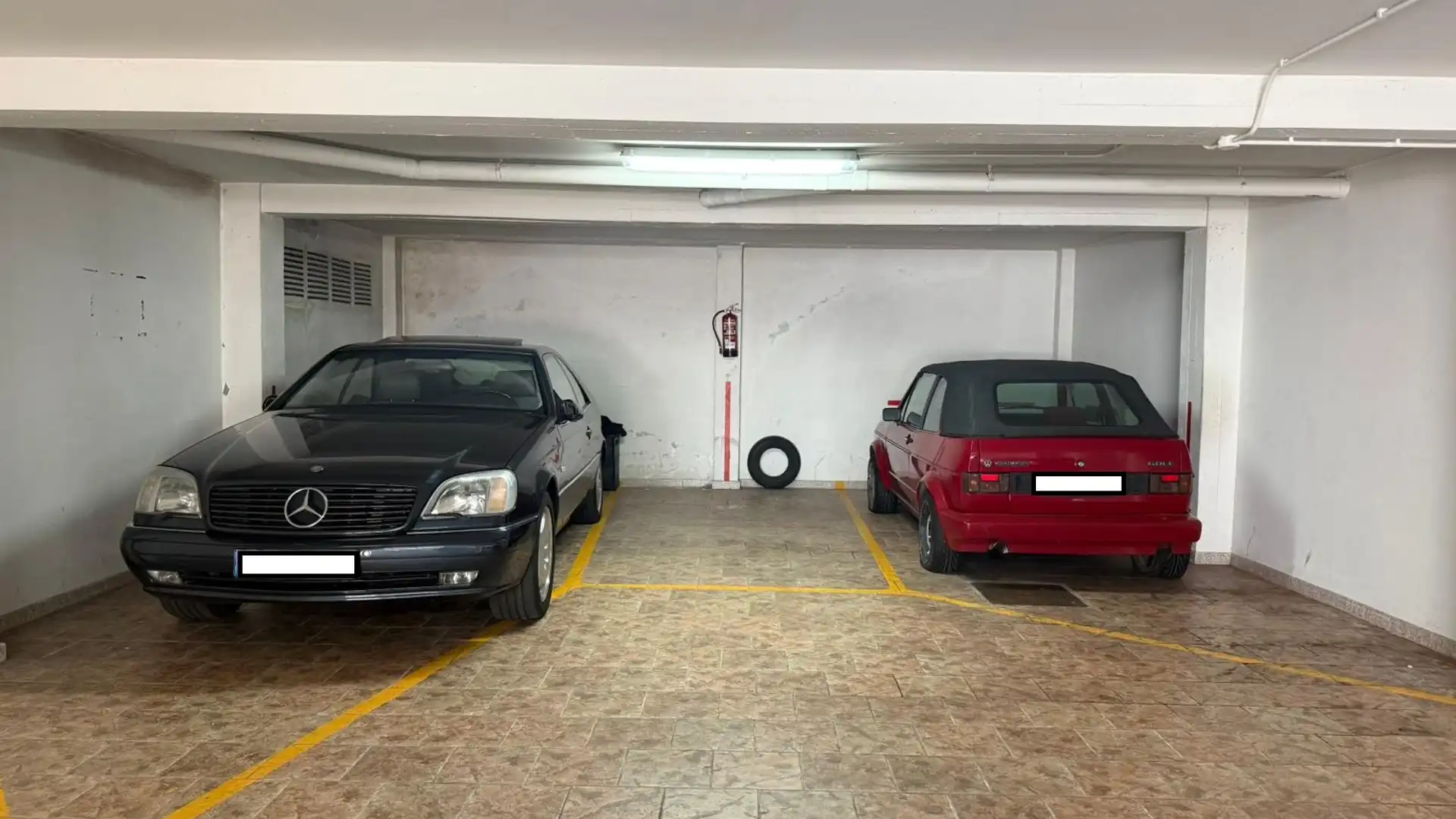 Parking of Garage for rent in Ferrol