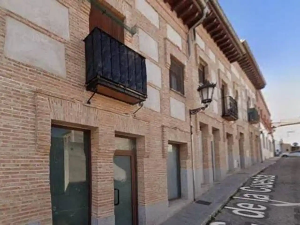 Vista exterior de Local de alquiler en Navalcarnero