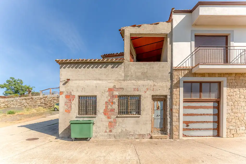 Exterior view of Houses for sale in Vallejera de Riofrío  with Private garden, Terrace and Balcony