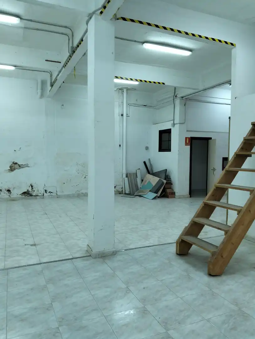 Commercial properties for sale in Portugalete