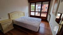 Bedroom of Flat for sale in Castro-Urdiales