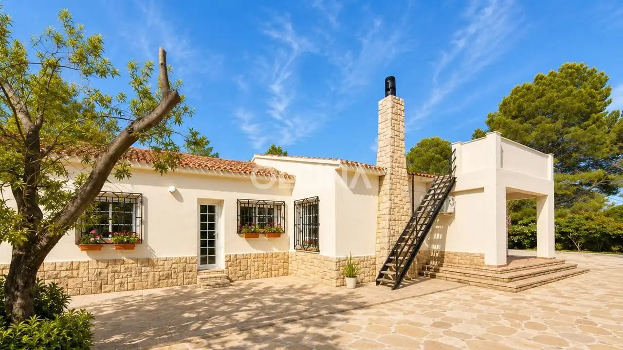 Vista exterior de Casa o chalet en venta en Muro de Alcoy con Aire acondicionado, Calefacción y Terraza