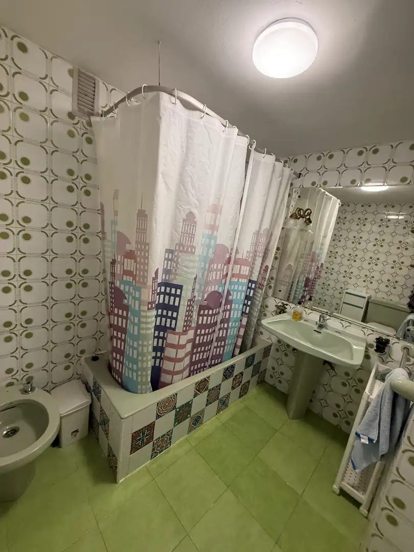 Flat for rent in Calle Monasterio de Carracedo, 5, Zona Alta