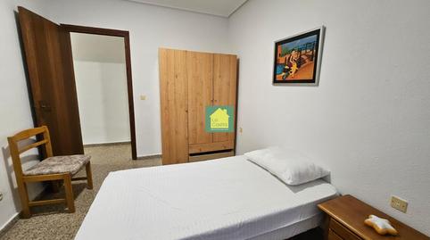 Foto 4 de Pis per a compartir a Calle Hernán Cortés, Feria, Albacete