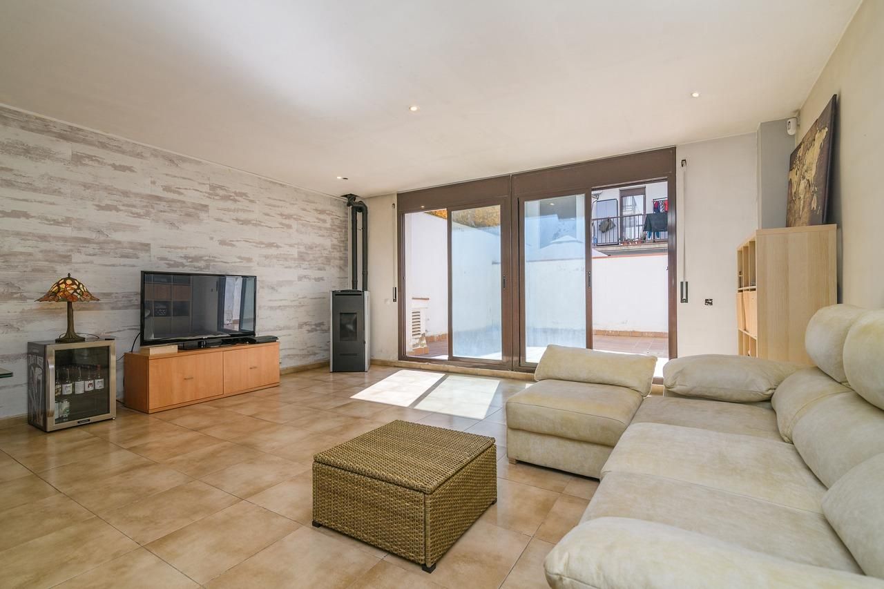 Duplex for sale in Callús
