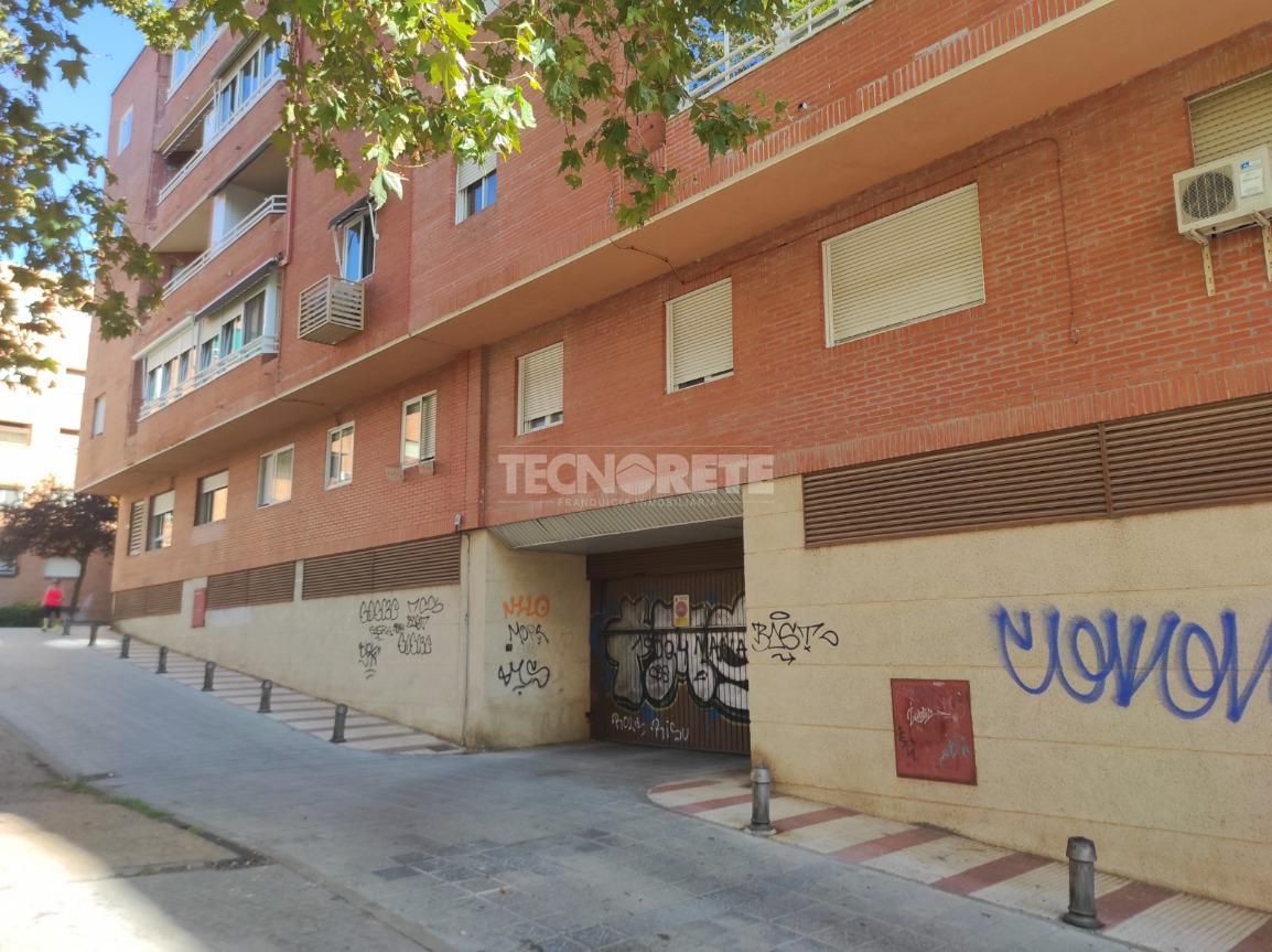Exterior view of Garage for sale in Guadalajara Capital