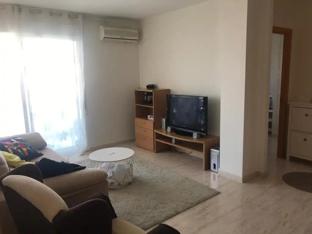 Apartament de lloguer a Avinguda de Castelló, Casco Urbano