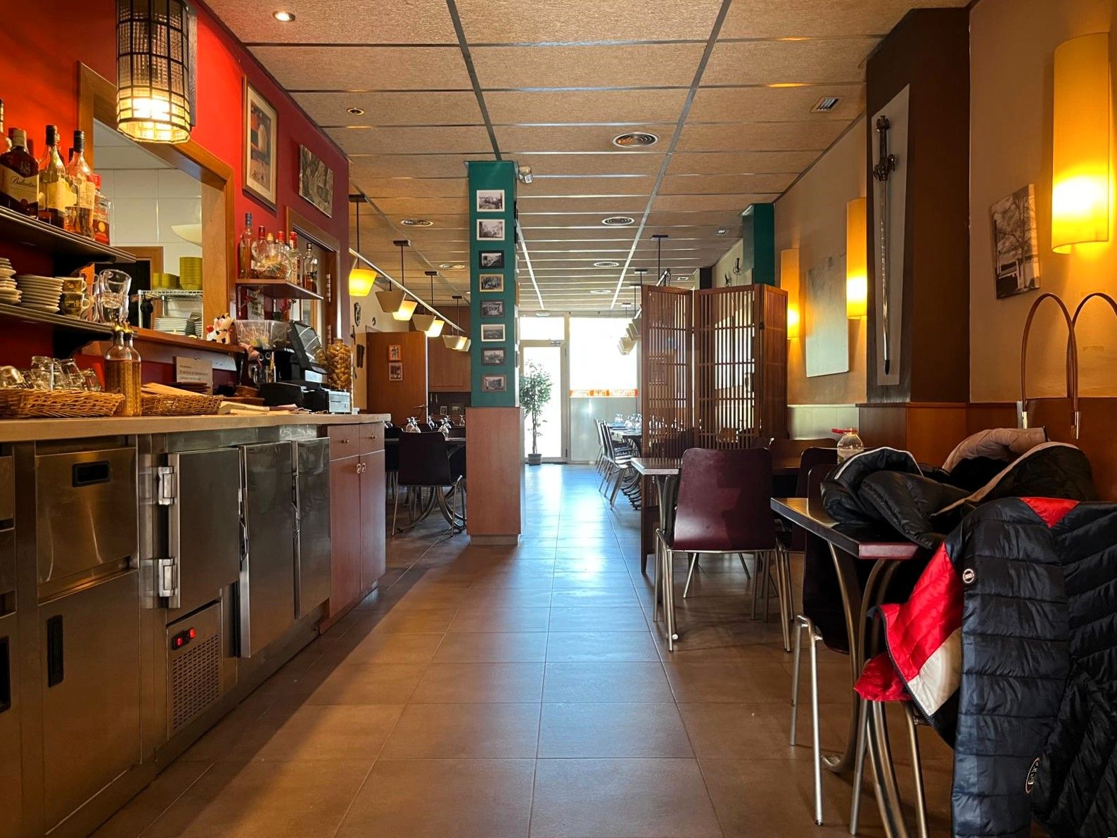 Premises for sale in Piera  with Air Conditioner, Heating and Furnished