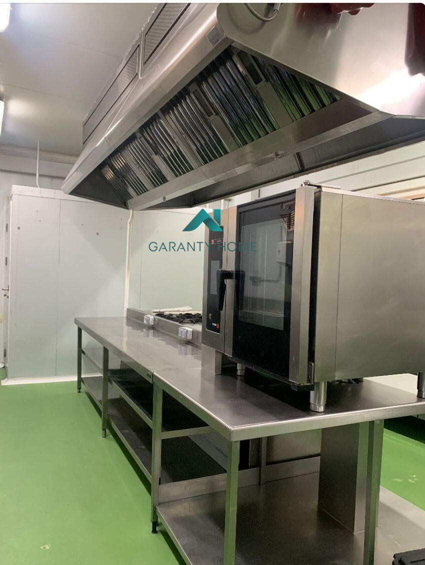 Cocina de Local de alquiler en  Madrid Capital con Amueblado