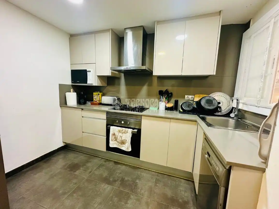 Cocina de Piso en venta en Barcelona con Aire acondicionado, Calefacción y Balcón