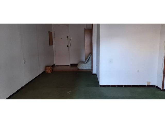 Oficina en Alquiler en RAVAL DE MONTSERRAT en Barri del Centre