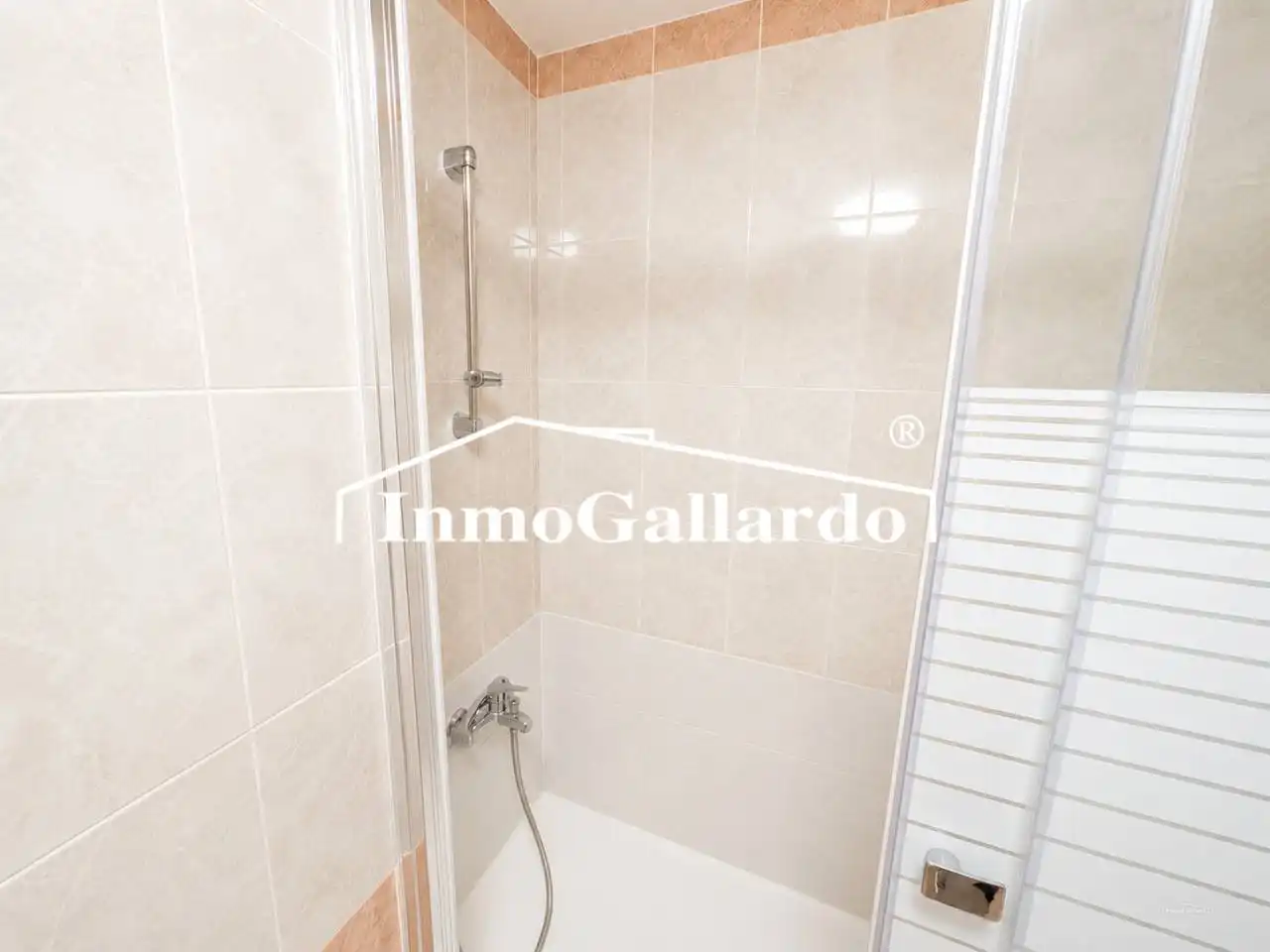Wohnung zur Miete in Rincón de la Victoria mit Balkon